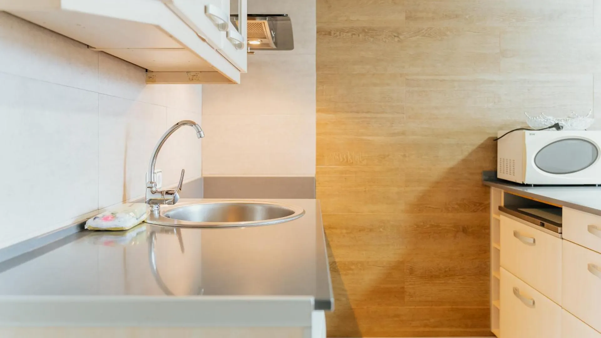 Welcs Apartamento 190 Emp Cerca Del Mar Empuriabrava Apartment